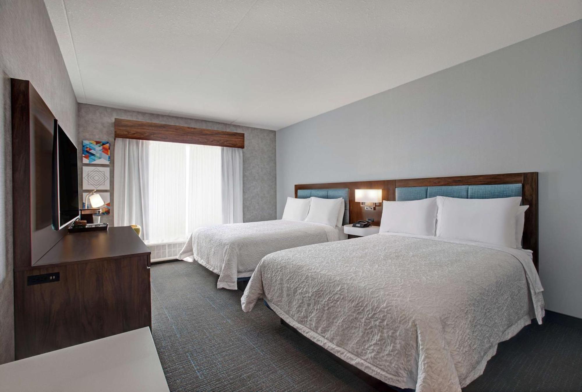 Hampton Inn & Suites By Hilton Waterloo St. Jacobs Εξωτερικό φωτογραφία