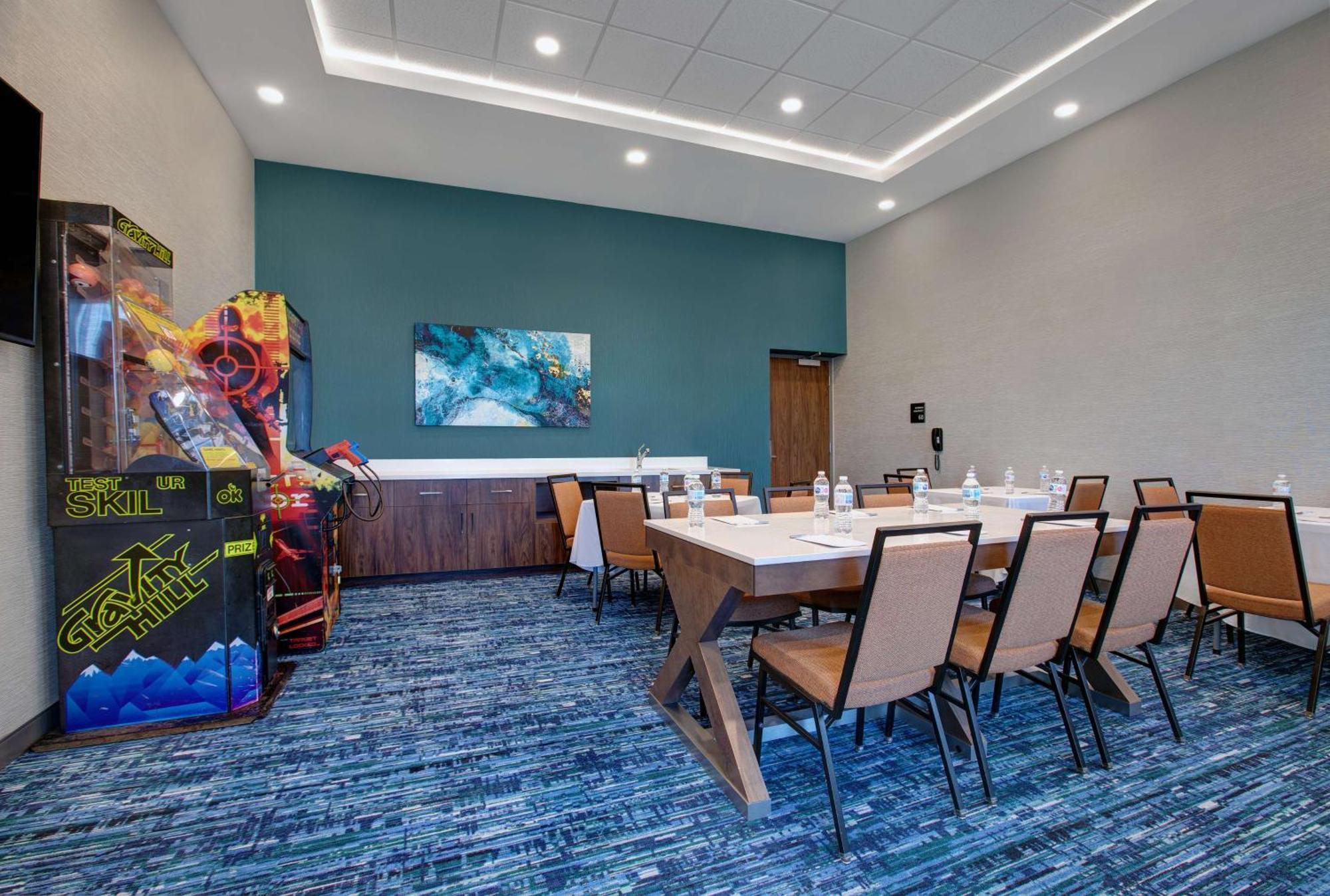 Hampton Inn & Suites By Hilton Waterloo St. Jacobs Εξωτερικό φωτογραφία
